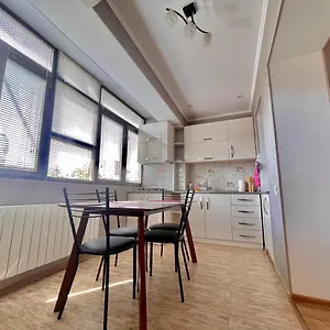 Апартаменты Luxury In City Centre, Тбилиси